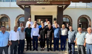 Malatya Kayısı Kent ve Battalgazi Muhtarlar Dernekleri AK Parti Milletvekili İnanç Siraç Kara Ölmeztoprak’ı Ziyaret Etti